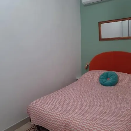Bright And Calm House With Patio. * 维拉·雷阿尔·德·桑托亚